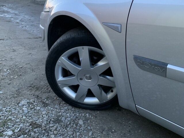 Сірий Рено Меган, об'ємом двигуна 2 л та пробігом 162 тис. км за 6299 $, фото 12 на Automoto.ua