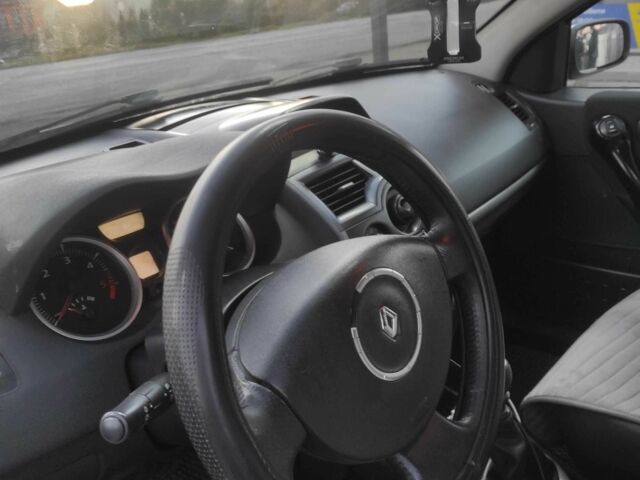 Сірий Рено Меган, об'ємом двигуна 1.5 л та пробігом 280 тис. км за 3652 $, фото 7 на Automoto.ua