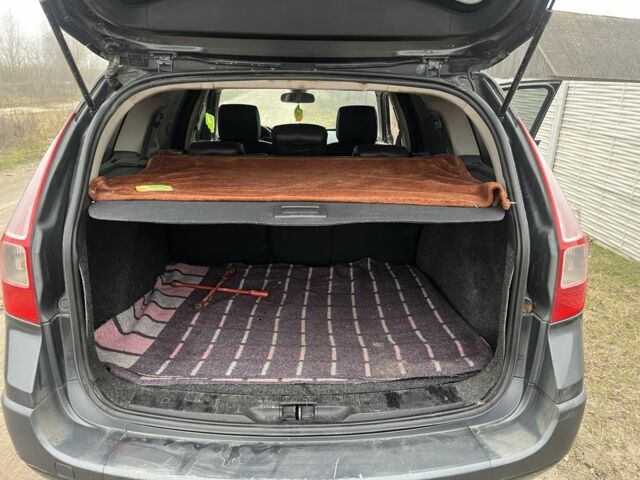 Сірий Рено Меган, об'ємом двигуна 1.9 л та пробігом 330 тис. км за 5500 $, фото 16 на Automoto.ua