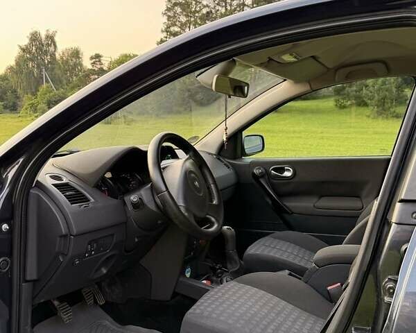 Сірий Рено Меган, об'ємом двигуна 1.6 л та пробігом 241 тис. км за 5200 $, фото 3 на Automoto.ua