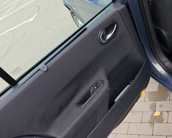 Рено Меган 2007 в Сумах на Automoto.ua Серый Рено Меган, объемом двигателя 1.6 л и пробегом 208 тыс. км за 5400 $, фото 31 на Automoto.ua