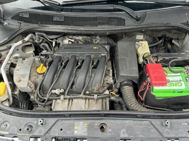 Сірий Рено Меган, об'ємом двигуна 1.4 л та пробігом 230 тис. км за 4450 $, фото 6 на Automoto.ua