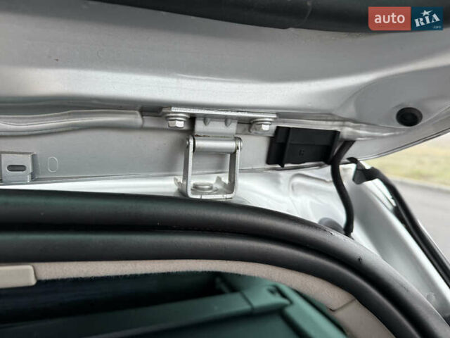 Серый Рено Меган, объемом двигателя 1.6 л и пробегом 213 тыс. км за 5100 $, фото 24 на Automoto.ua