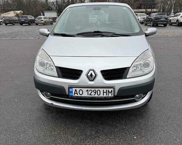 Серый Рено Меган, объемом двигателя 1.9 л и пробегом 185 тыс. км за 6500 $, фото 4 на Automoto.ua