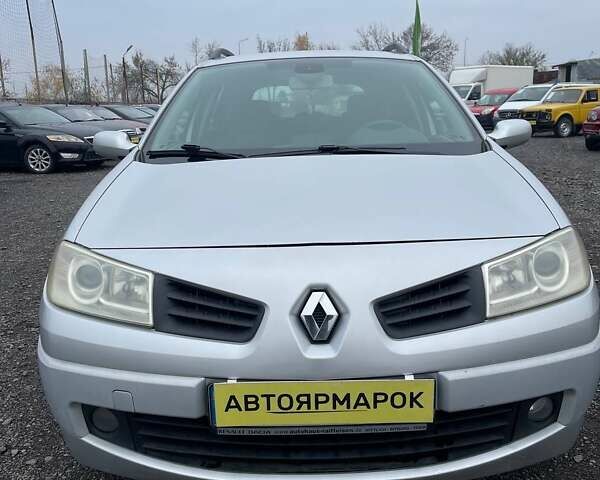 Сірий Рено Меган, об'ємом двигуна 1.5 л та пробігом 301 тис. км за 5390 $, фото 2 на Automoto.ua
