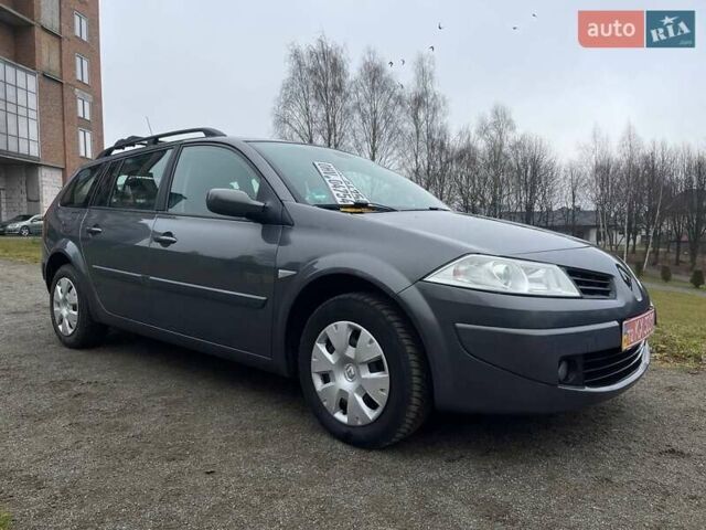 Серый Рено Меган, объемом двигателя 1.6 л и пробегом 239 тыс. км за 5400 $, фото 18 на Automoto.ua