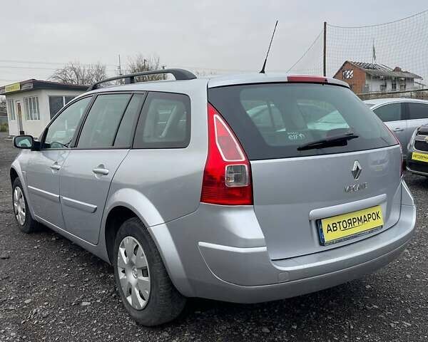 Сірий Рено Меган, об'ємом двигуна 1.5 л та пробігом 301 тис. км за 5390 $, фото 4 на Automoto.ua