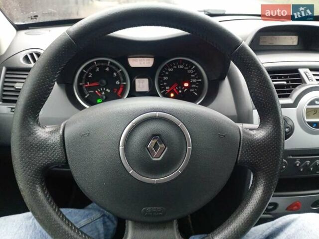 Сірий Рено Меган, об'ємом двигуна 1.6 л та пробігом 342 тис. км за 5500 $, фото 39 на Automoto.ua