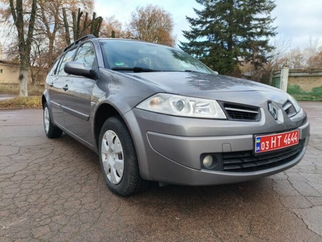 Серый Рено Меган, объемом двигателя 1.6 л и пробегом 185 тыс. км за 5600 $, фото 12 на Automoto.ua