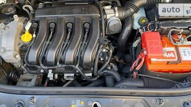 Сірий Рено Меган, об'ємом двигуна 1.6 л та пробігом 204 тис. км за 5850 $, фото 35 на Automoto.ua