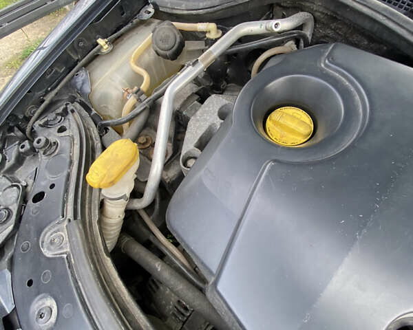 Сірий Рено Меган, об'ємом двигуна 1.46 л та пробігом 203 тис. км за 5700 $, фото 24 на Automoto.ua