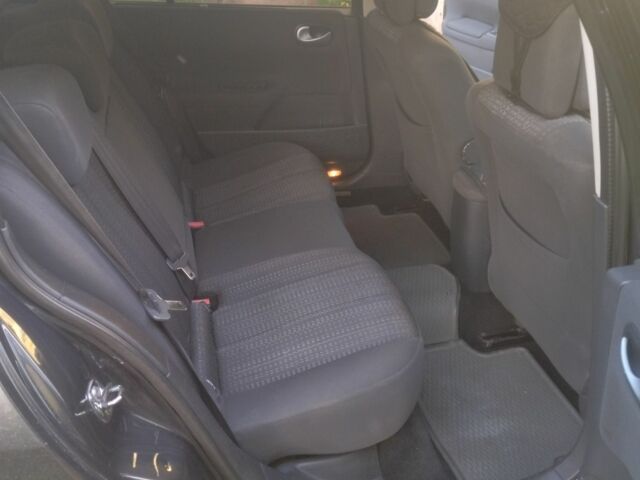 Серый Рено Меган, объемом двигателя 1.6 л и пробегом 335 тыс. км за 5650 $, фото 6 на Automoto.ua