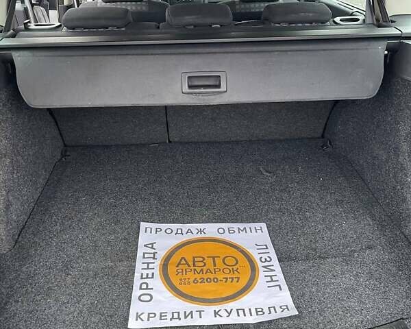 Сірий Рено Меган, об'ємом двигуна 1.5 л та пробігом 301 тис. км за 5390 $, фото 8 на Automoto.ua