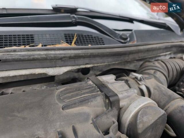 Серый Рено Меган, объемом двигателя 2 л и пробегом 256 тыс. км за 6600 $, фото 2 на Automoto.ua