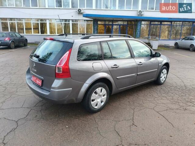 Сірий Рено Меган, об'ємом двигуна 1.6 л та пробігом 185 тис. км за 5600 $, фото 7 на Automoto.ua