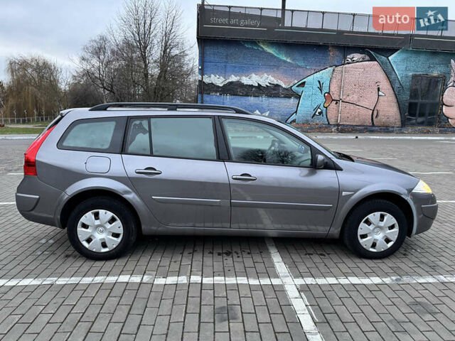 Сірий Рено Меган, об'ємом двигуна 1.6 л та пробігом 184 тис. км за 4799 $, фото 7 на Automoto.ua