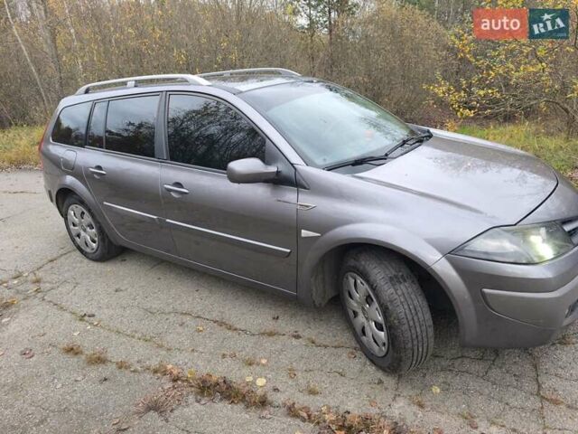 Серый Рено Меган, объемом двигателя 2 л и пробегом 256 тыс. км за 6600 $, фото 16 на Automoto.ua