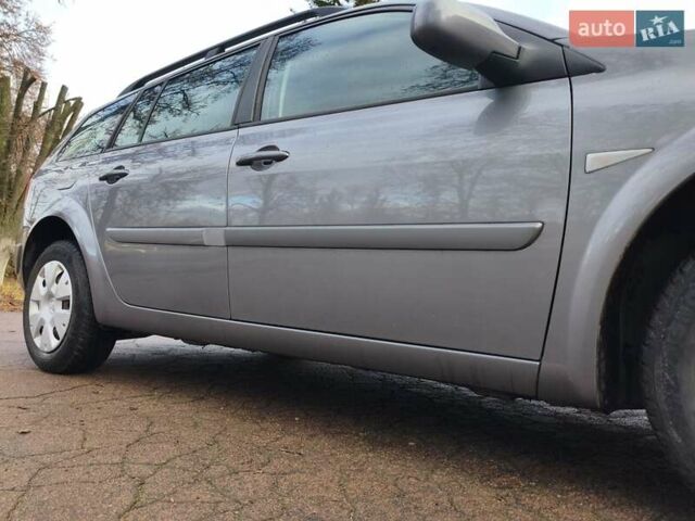 Сірий Рено Меган, об'ємом двигуна 1.6 л та пробігом 185 тис. км за 5600 $, фото 15 на Automoto.ua