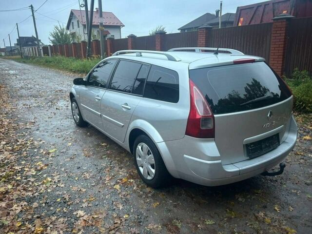 Рено Меган 2008 в Житомире на Automoto.ua Серый Рено Меган, объемом двигателя 1.5 л и пробегом 182 тыс. км за 5800 $, фото 2 на Automoto.ua