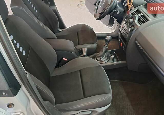 Серый Рено Меган, объемом двигателя 1.5 л и пробегом 240 тыс. км за 6100 $, фото 41 на Automoto.ua