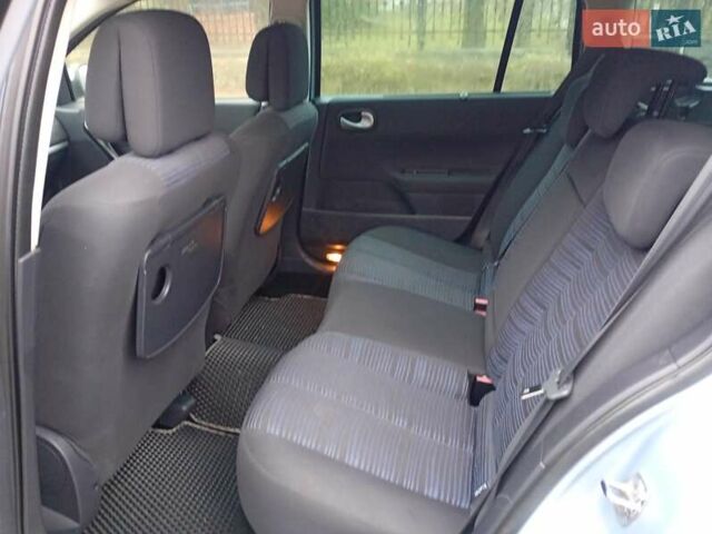 Сірий Рено Меган, об'ємом двигуна 1.6 л та пробігом 342 тис. км за 5500 $, фото 26 на Automoto.ua