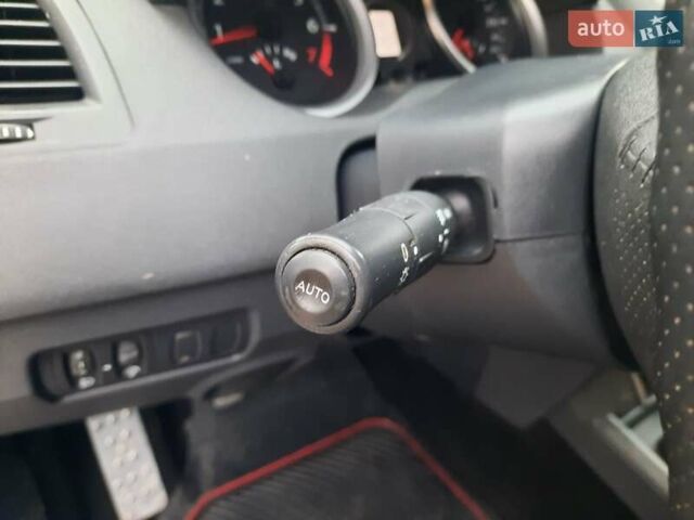 Серый Рено Меган, объемом двигателя 1.6 л и пробегом 224 тыс. км за 5850 $, фото 58 на Automoto.ua