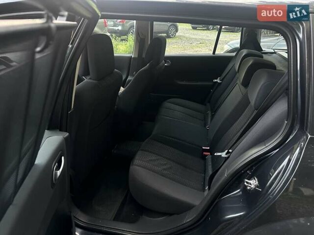 Серый Рено Меган, объемом двигателя 1.6 л и пробегом 193 тыс. км за 5999 $, фото 4 на Automoto.ua