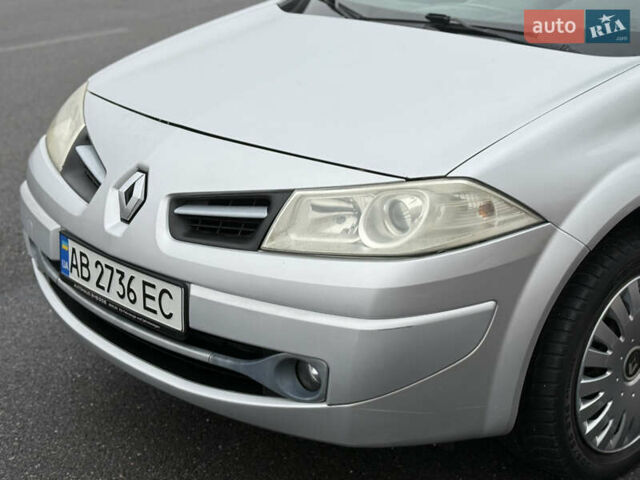 Серый Рено Меган, объемом двигателя 1.6 л и пробегом 213 тыс. км за 5100 $, фото 15 на Automoto.ua