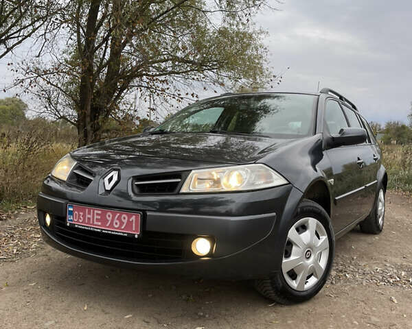 Серый Рено Меган, объемом двигателя 1.6 л и пробегом 217 тыс. км за 5350 $, фото 3 на Automoto.ua