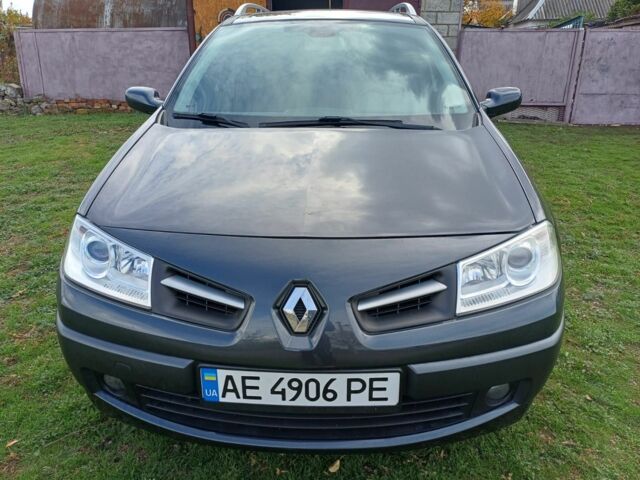 Серый Рено Меган, объемом двигателя 1.6 л и пробегом 211 тыс. км за 5800 $, фото 11 на Automoto.ua