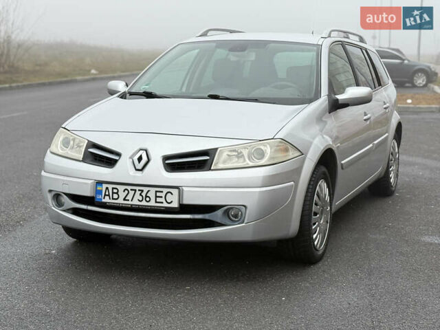 Серый Рено Меган, объемом двигателя 1.6 л и пробегом 213 тыс. км за 5100 $, фото 6 на Automoto.ua