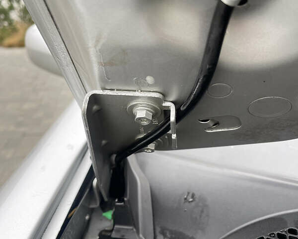 Сірий Рено Меган, об'ємом двигуна 1.6 л та пробігом 171 тис. км за 5999 $, фото 40 на Automoto.ua