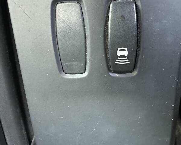 Сірий Рено Меган, об'ємом двигуна 1.6 л та пробігом 200 тис. км за 6300 $, фото 33 на Automoto.ua