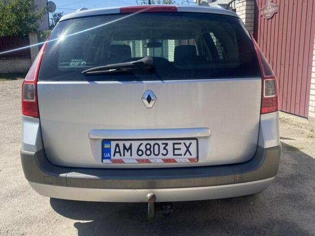 Рено Меган 2008 в Житомире на Automoto.ua Серый Рено Меган, объемом двигателя 1.9 л и пробегом 257 тыс. км за 5299 $, фото 3 на Automoto.ua