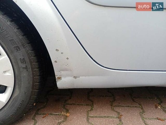 Сірий Рено Меган, об'ємом двигуна 1.6 л та пробігом 342 тис. км за 5500 $, фото 29 на Automoto.ua