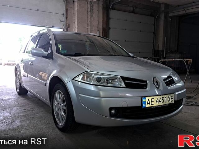 Сірий Рено Меган, об'ємом двигуна 1.5 л та пробігом 240 тис. км за 6100 $, фото 1 на Automoto.ua