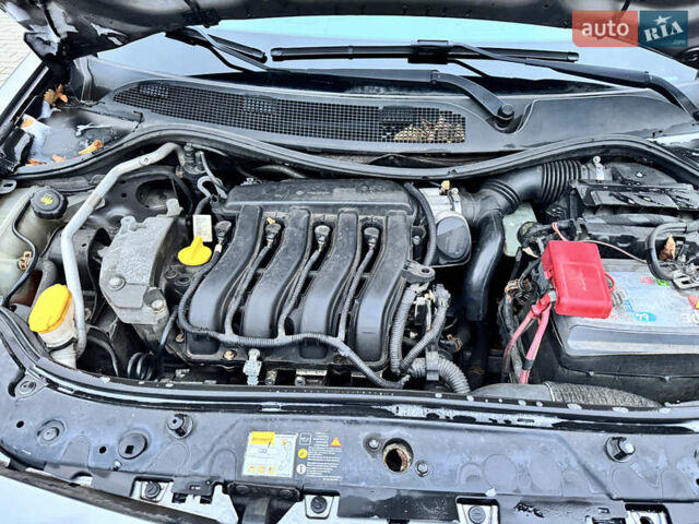 Сірий Рено Меган, об'ємом двигуна 1.6 л та пробігом 184 тис. км за 4799 $, фото 39 на Automoto.ua