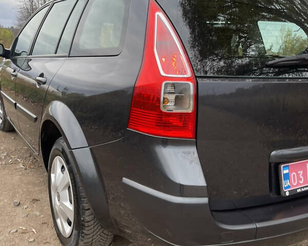 Серый Рено Меган, объемом двигателя 1.6 л и пробегом 217 тыс. км за 5350 $, фото 25 на Automoto.ua