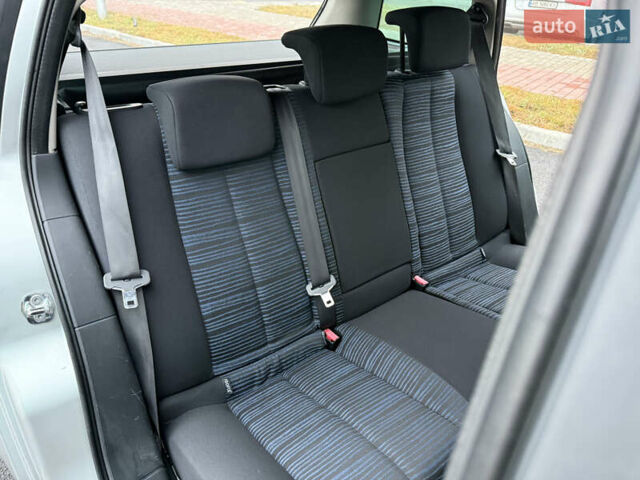 Серый Рено Меган, объемом двигателя 1.6 л и пробегом 213 тыс. км за 5100 $, фото 31 на Automoto.ua