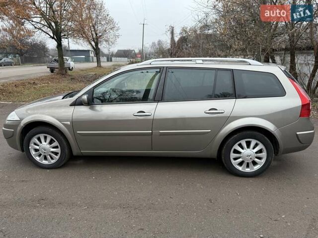 Сірий Рено Меган, об'ємом двигуна 1.6 л та пробігом 213 тис. км за 5890 $, фото 7 на Automoto.ua