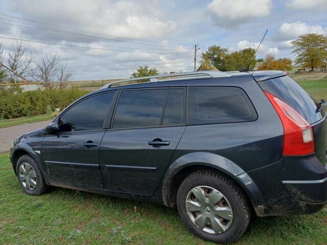 Серый Рено Меган, объемом двигателя 1.6 л и пробегом 211 тыс. км за 5800 $, фото 4 на Automoto.ua