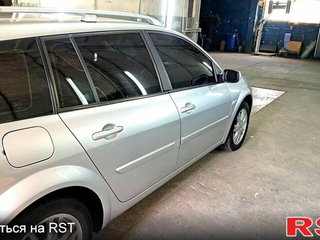 Сірий Рено Меган, об'ємом двигуна 1.5 л та пробігом 240 тис. км за 6100 $, фото 8 на Automoto.ua