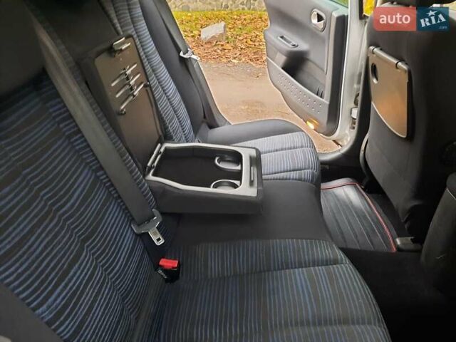 Серый Рено Меган, объемом двигателя 1.6 л и пробегом 224 тыс. км за 5850 $, фото 87 на Automoto.ua