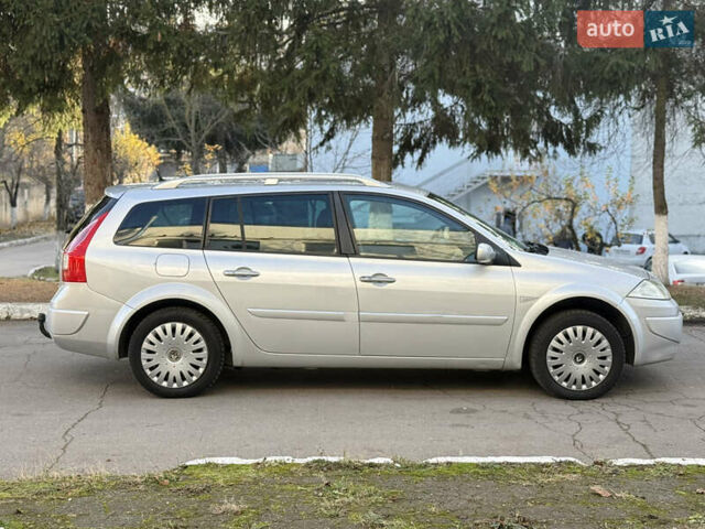 Серый Рено Меган, объемом двигателя 1.6 л и пробегом 213 тыс. км за 5650 $, фото 7 на Automoto.ua