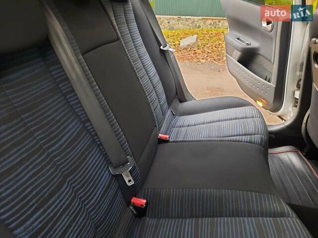 Серый Рено Меган, объемом двигателя 1.6 л и пробегом 224 тыс. км за 5850 $, фото 84 на Automoto.ua