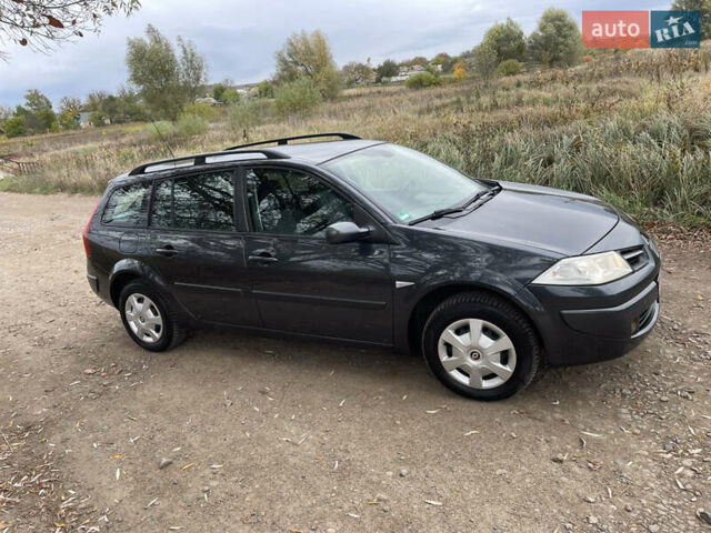 Серый Рено Меган, объемом двигателя 1.6 л и пробегом 217 тыс. км за 5350 $, фото 18 на Automoto.ua