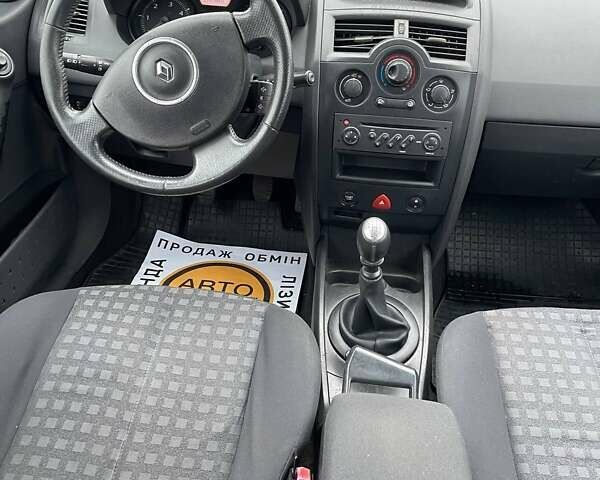 Сірий Рено Меган, об'ємом двигуна 1.5 л та пробігом 301 тис. км за 5390 $, фото 11 на Automoto.ua