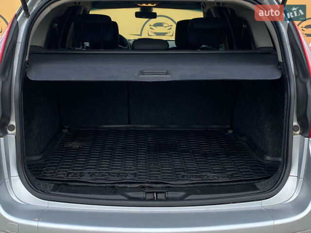 Серый Рено Меган, объемом двигателя 1.6 л и пробегом 250 тыс. км за 5250 $, фото 26 на Automoto.ua