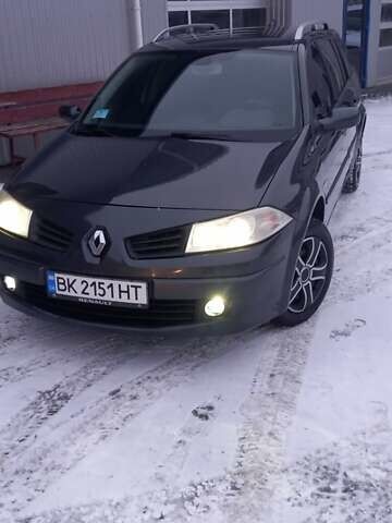 Серый Рено Меган, объемом двигателя 1.5 л и пробегом 276 тыс. км за 5400 $, фото 2 на Automoto.ua