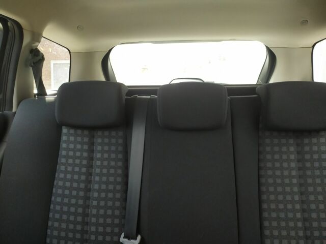 Сірий Рено Меган, об'ємом двигуна 1.6 л та пробігом 160 тис. км за 6100 $, фото 6 на Automoto.ua